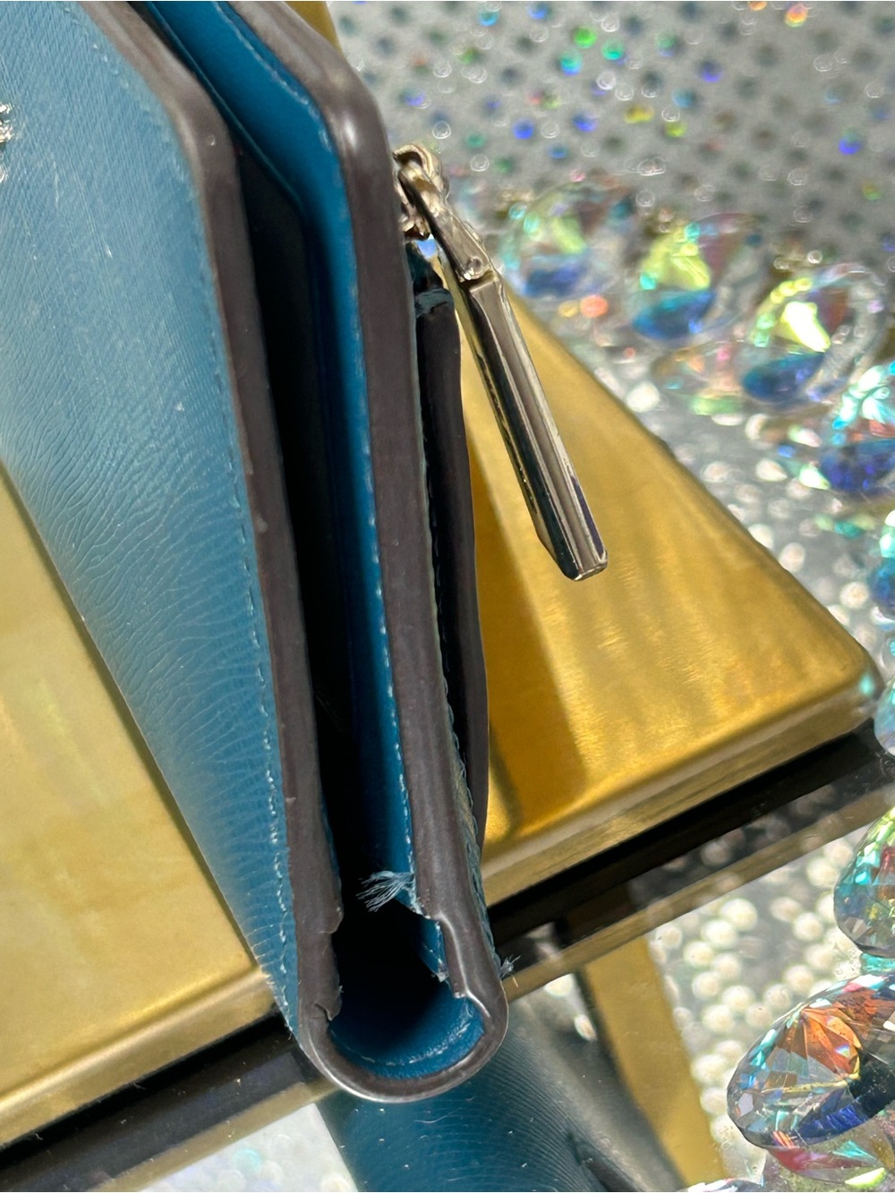 kate spade Teal Saffiano Leather Zip Wallet w/Gold Logo Approx. 6.5 x 3.5 - Picture 3 of 8